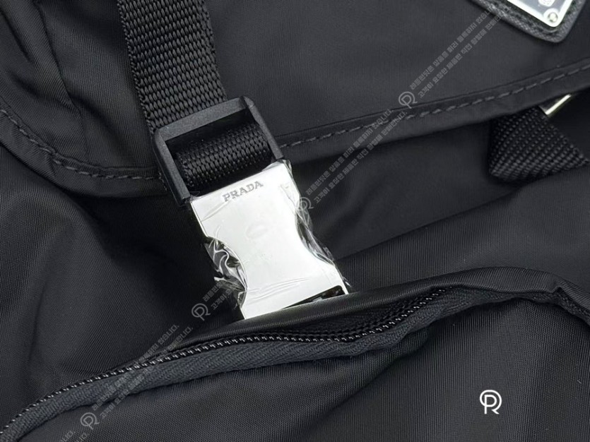 e6a3fc71303806e63886687edfed158b_1780041321_0895.jpg