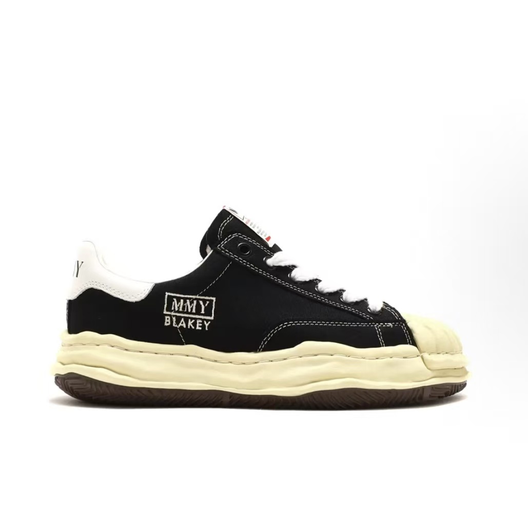 메종 미하라 야스히로 Blakey 로고 컴포트 레이스업 스니커즈 블랙