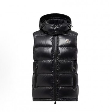 몽클레어 보르메스 스키 시즌 로고 패치 후드 집업 숏 다운 베스트 (지이공장)