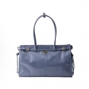 프라다 에나멜 삼각 로고 카프스킨 숄더백 1BA433 블루