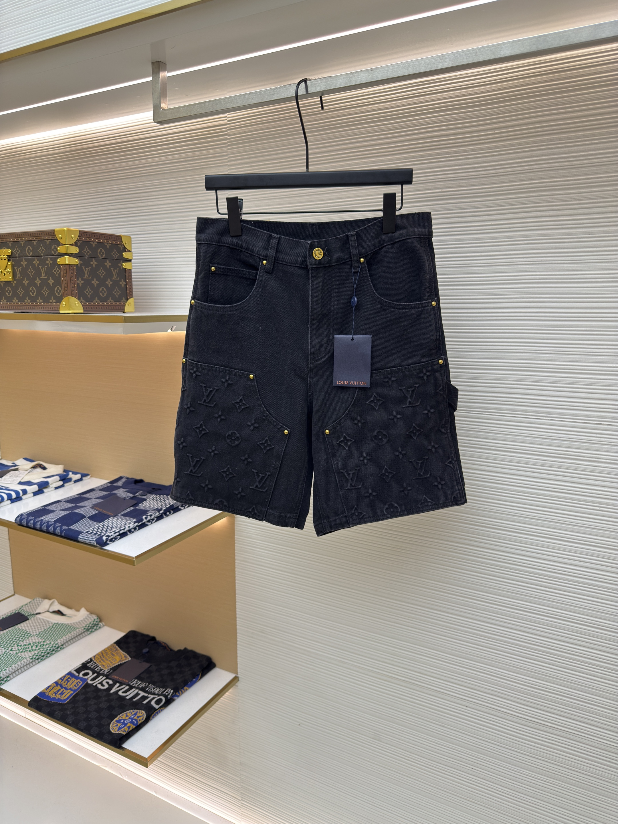 루이비통 엠보싱 릴리프 데님 쇼츠 (X공장)