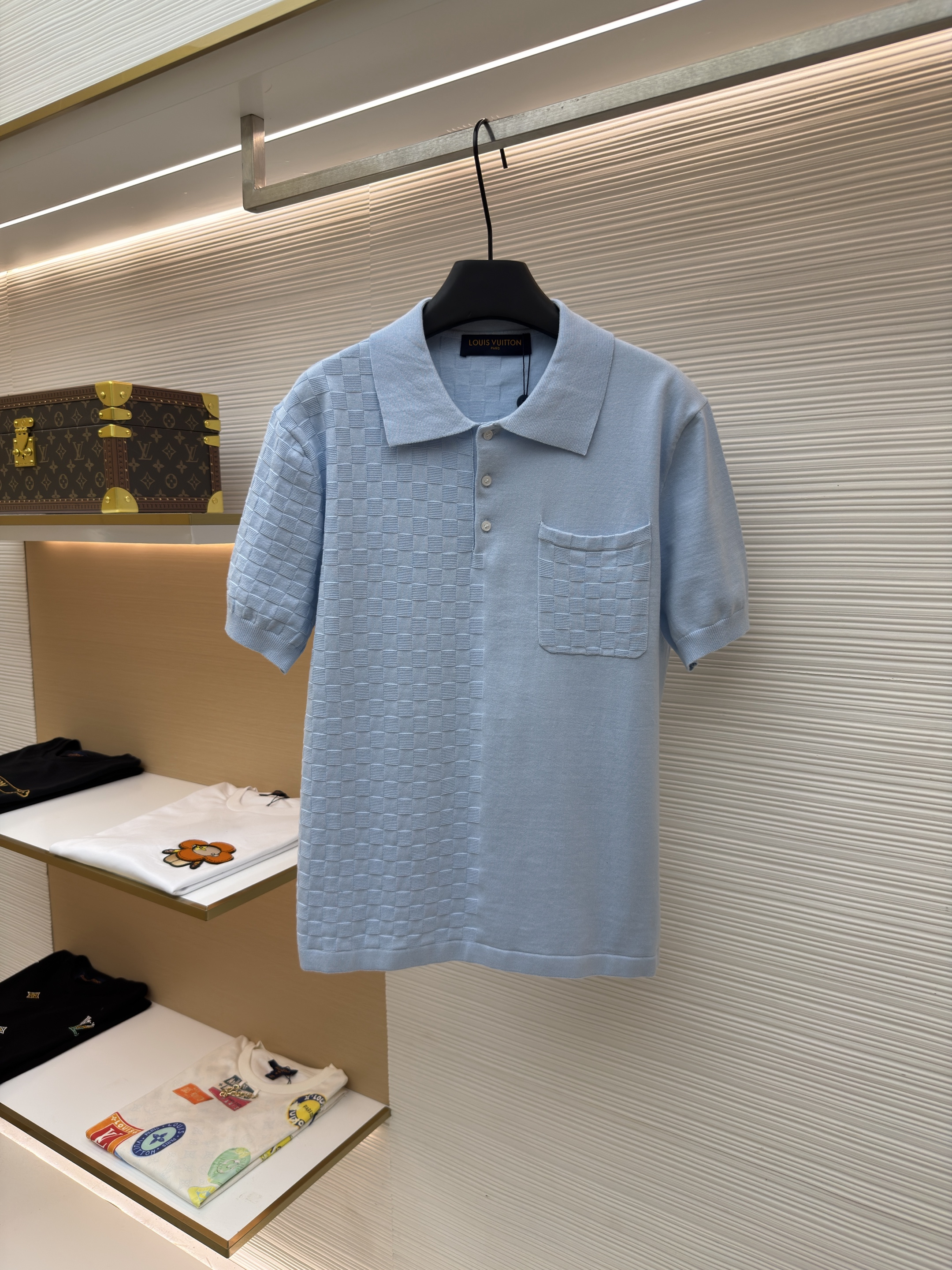 루이비통 다미에 자카드 배색 니트 반팔 폴로셔츠 (X공장)