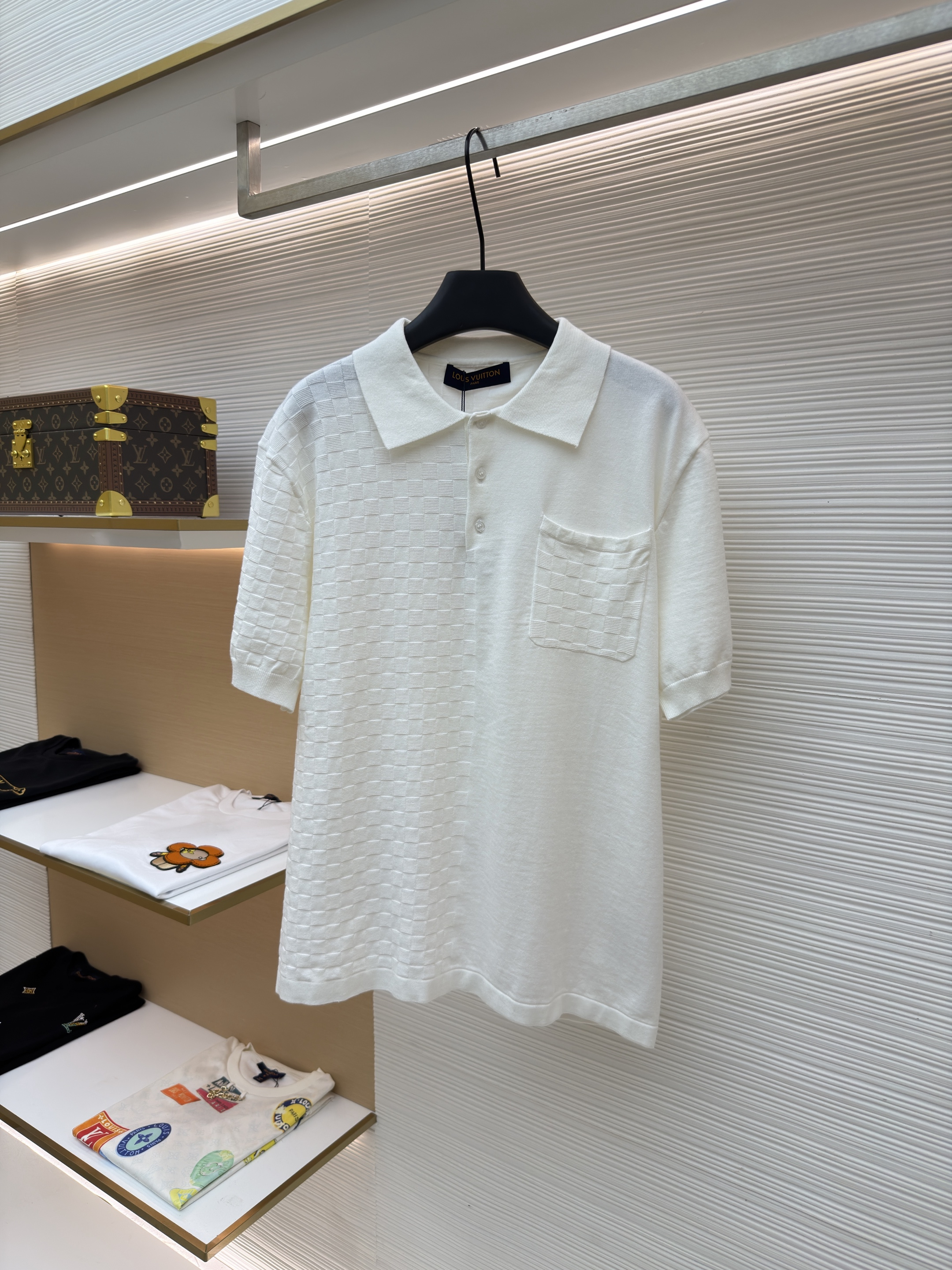 루이비통 다미에 자카드 배색 니트 반팔 폴로셔츠 (X공장)