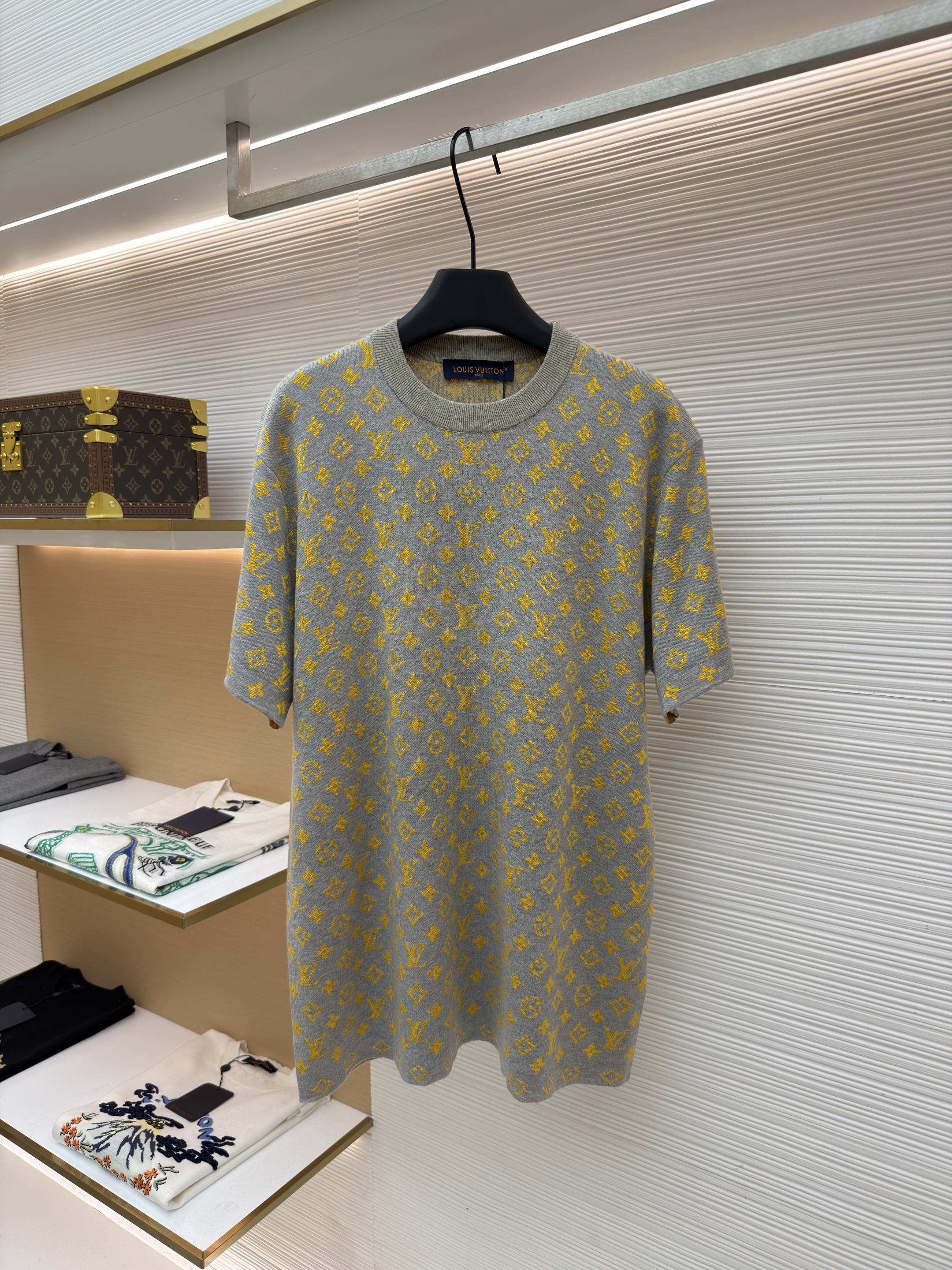 루이비통 모노그램 배색 니트 반팔 티셔츠 (X공장)