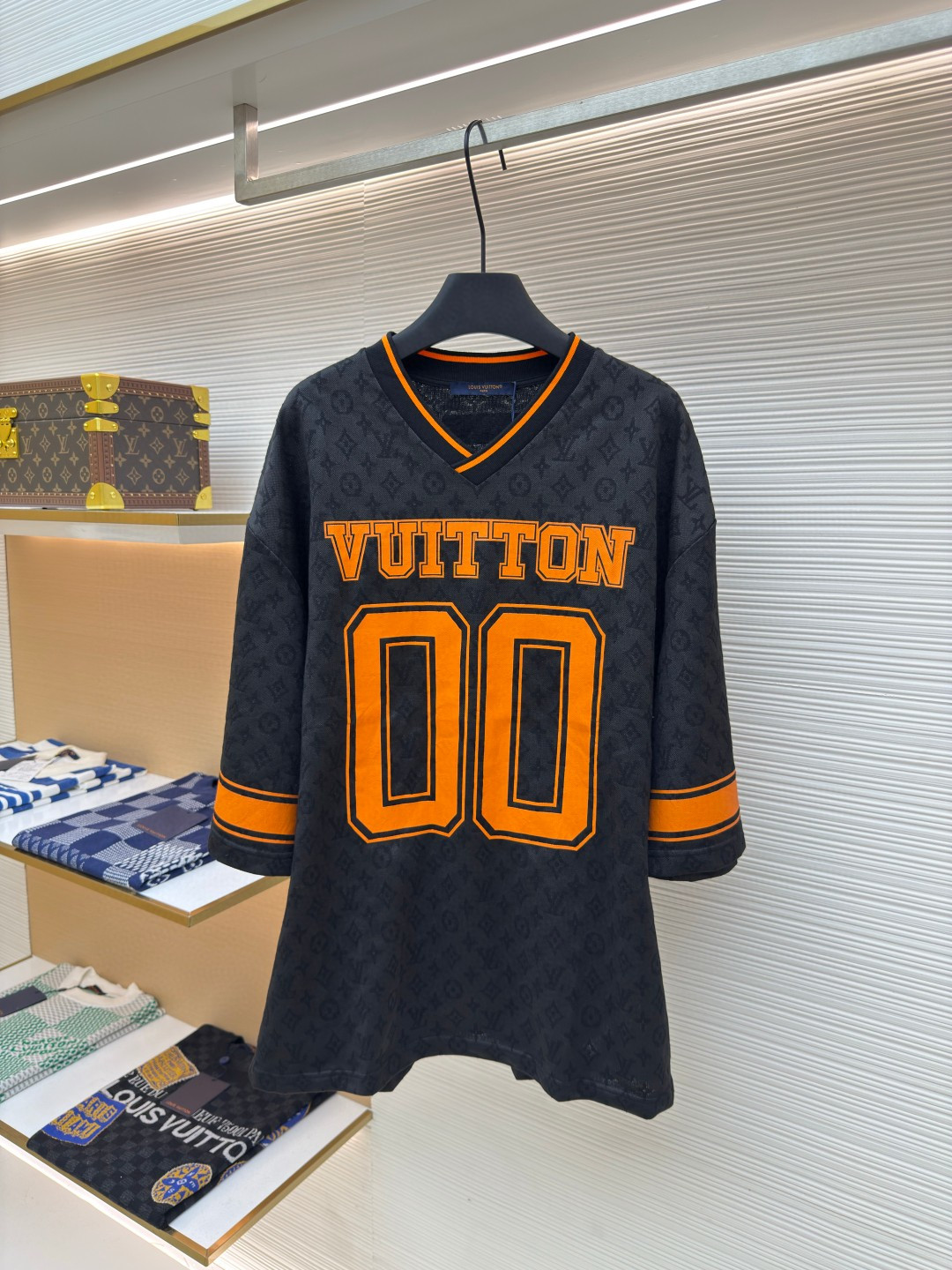 루이비통 모노그램 미드 슬리브 티셔츠 (X공장)