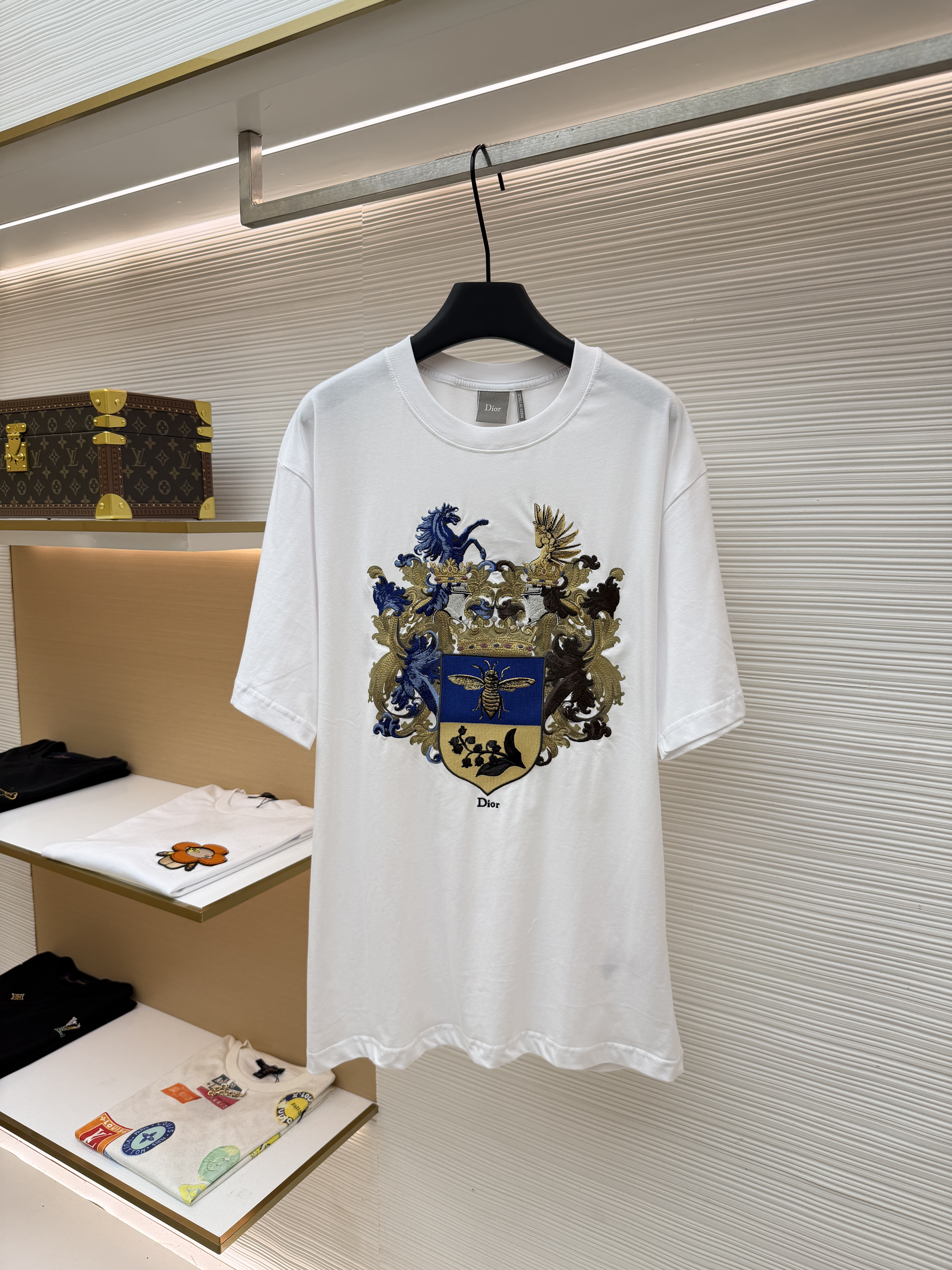 디올 토템 엠블럼 라운드넥 반팔 티셔츠 (X공장)