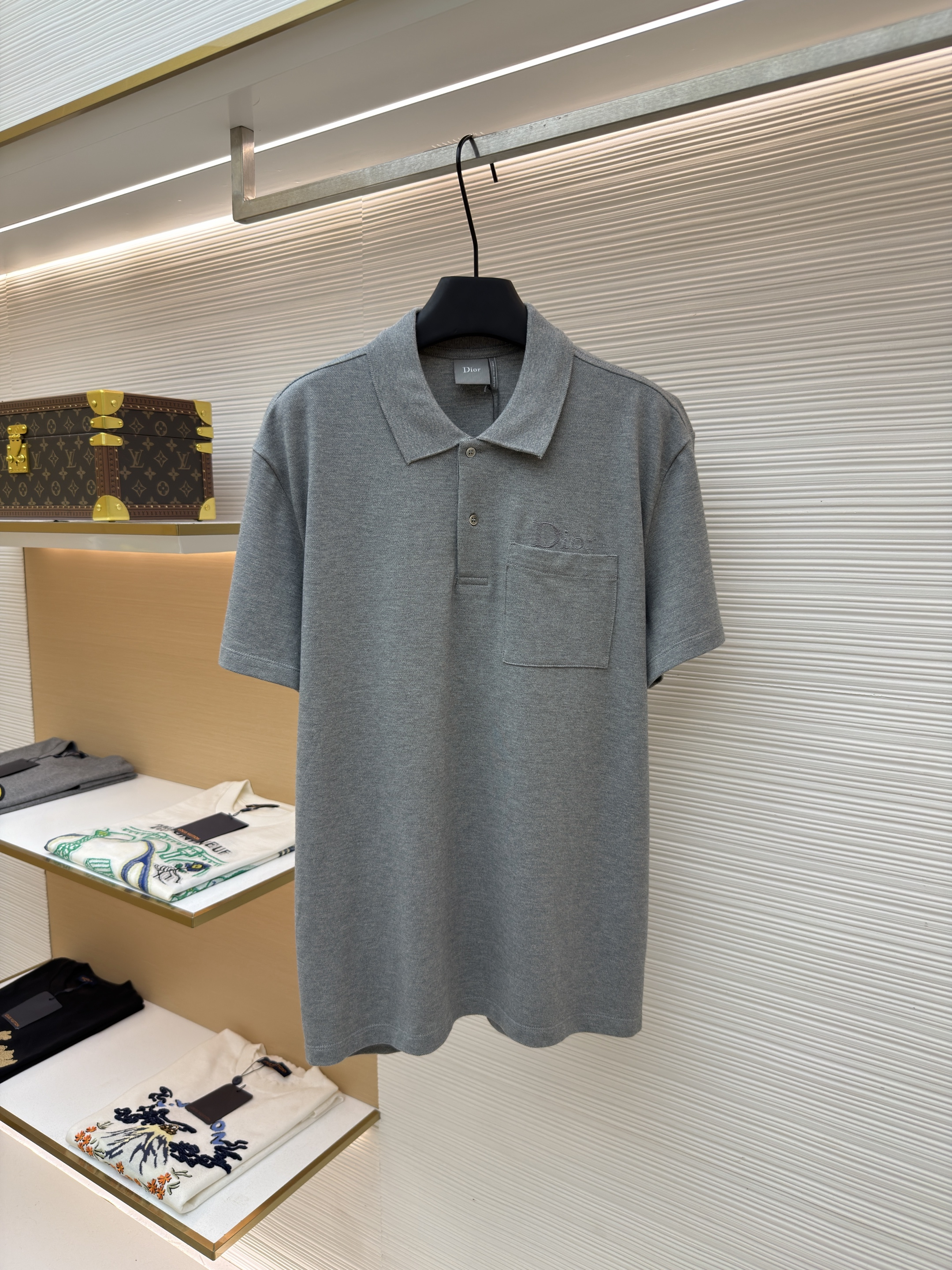 디올 피케 코튼 자수 반팔 폴로 셔츠 (X공장)