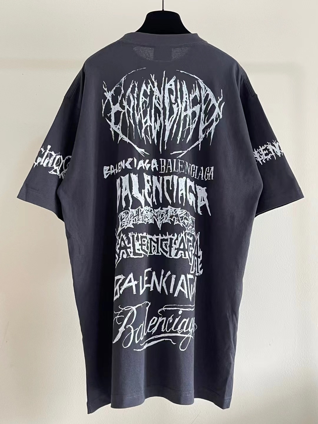 발렌시아가 디스트로이 캠페인 그래픽 반팔 티셔츠