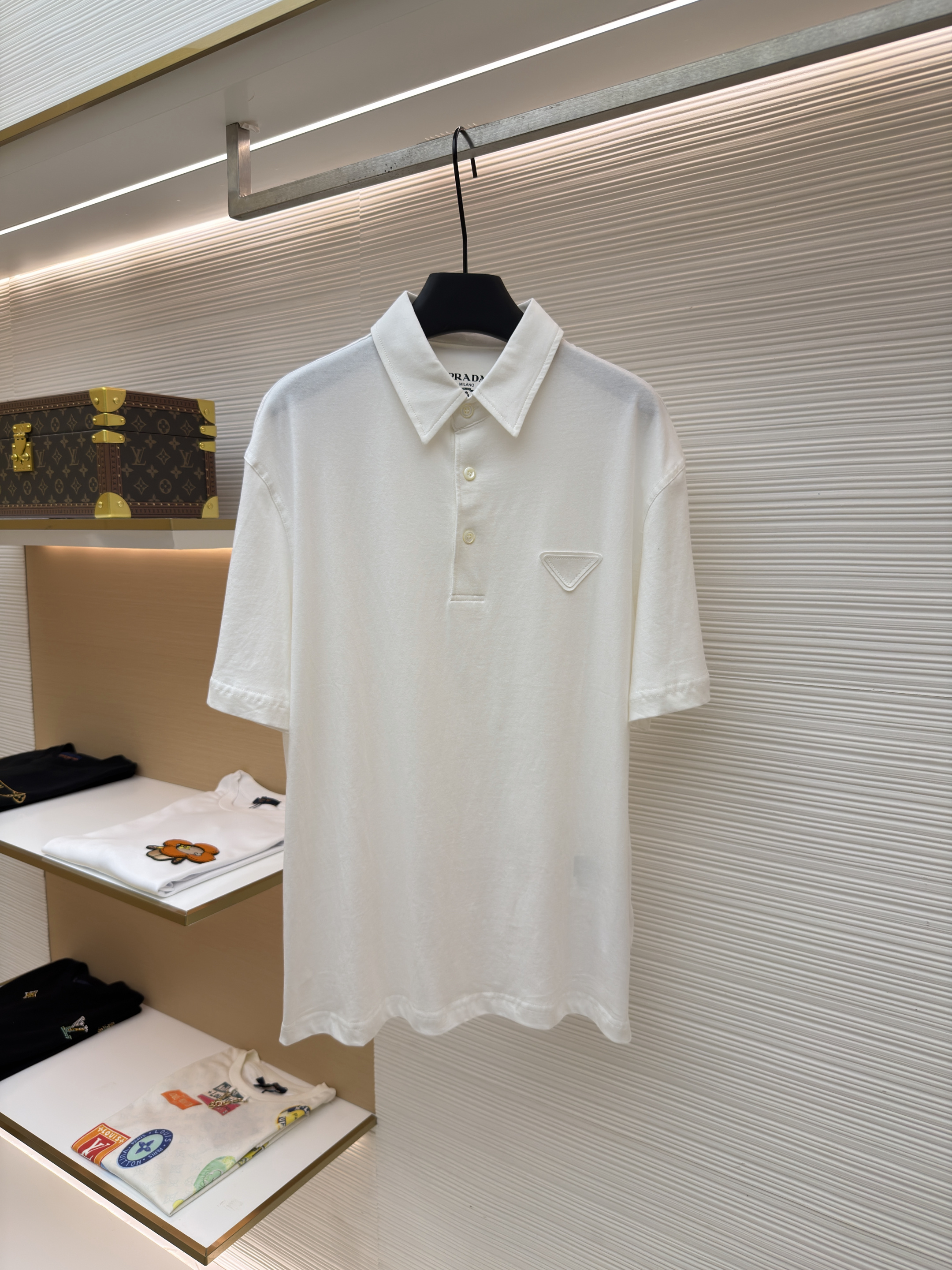 Prada 삼각 로고 POLO 반팔