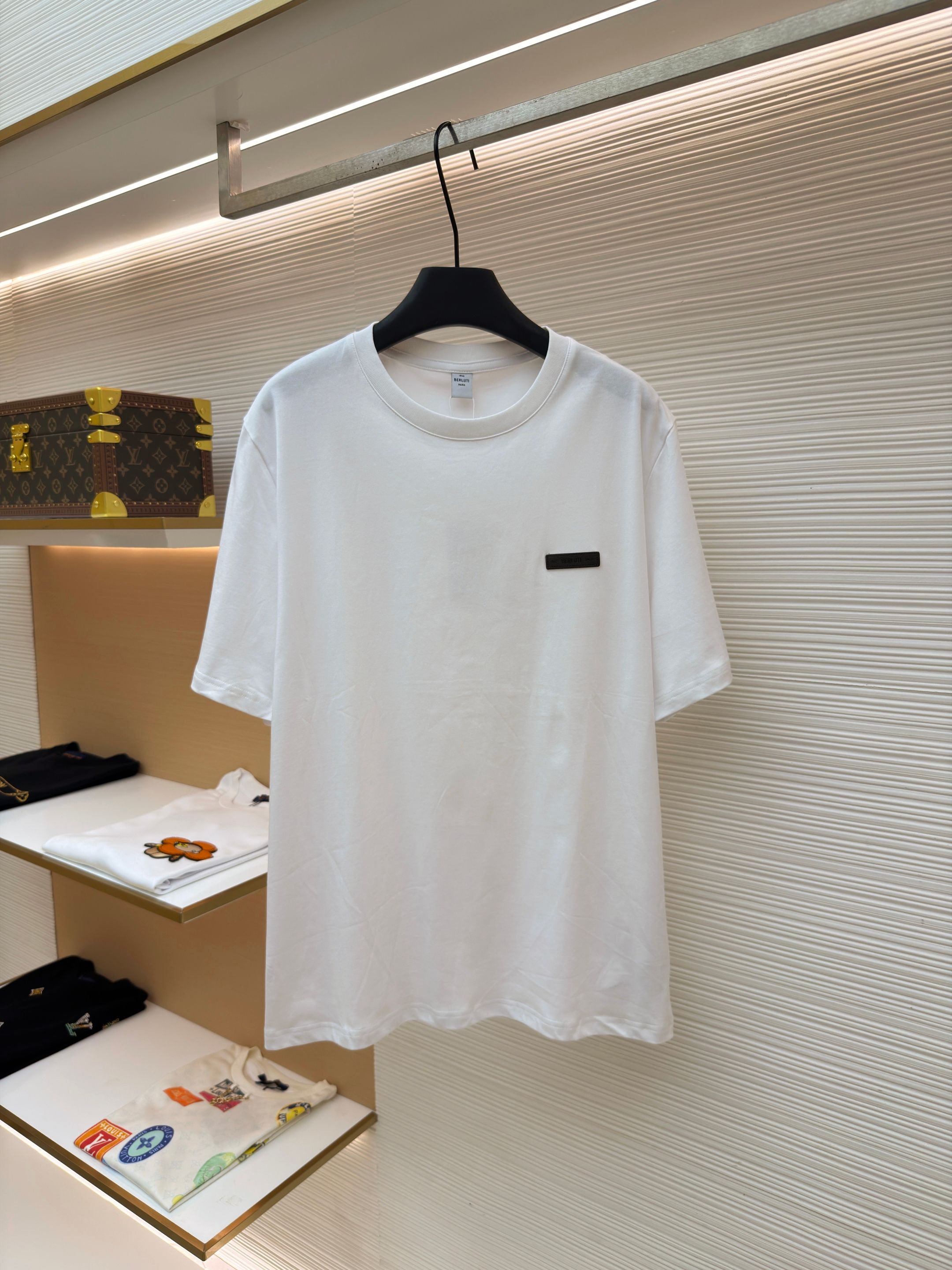 Berluti 라운드넥 로고 가죽 메탈 로고 코튼 티셔츠