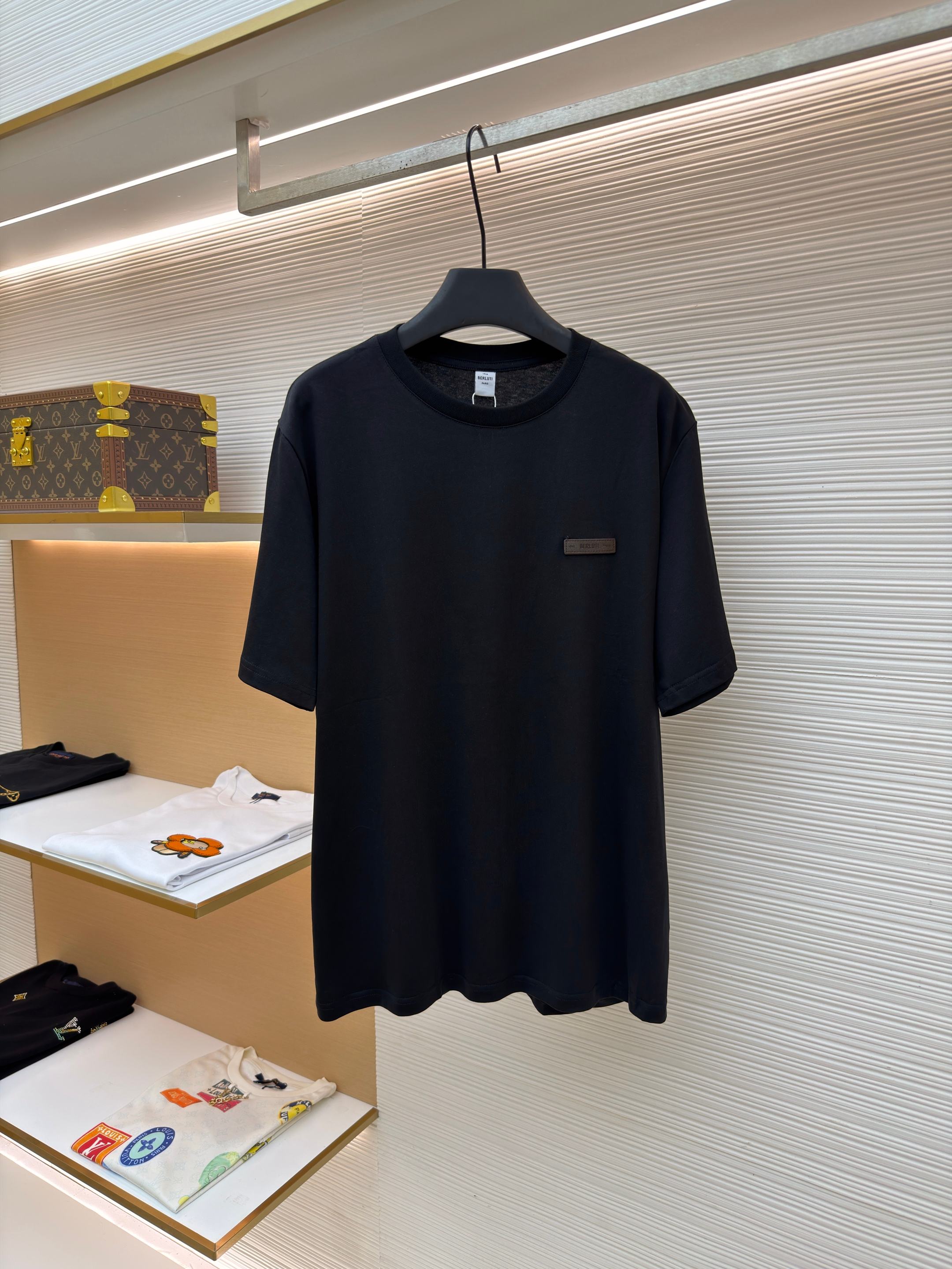 Berluti 라운드넥 로고 가죽 메탈 로고 코튼 티셔츠
