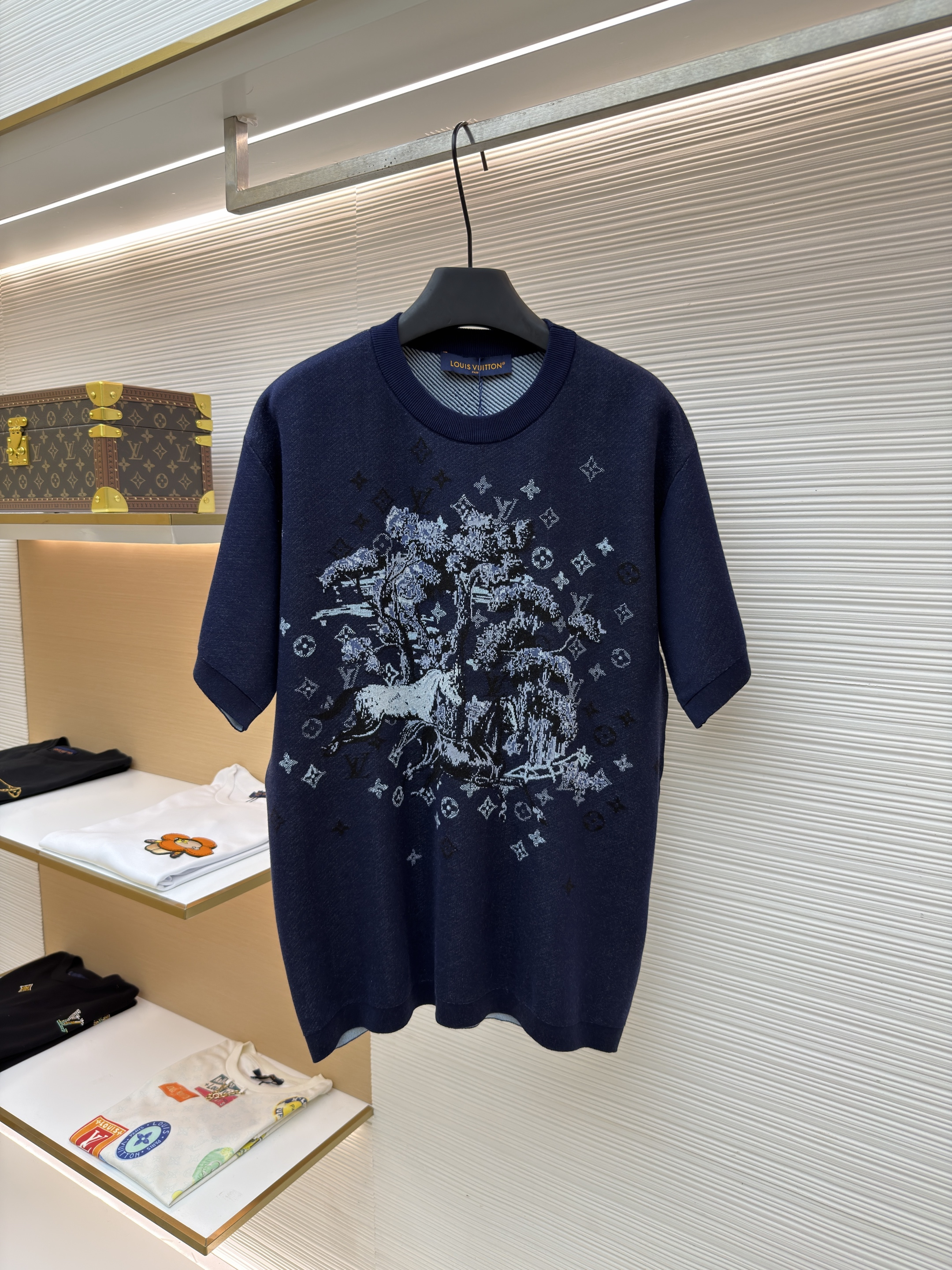 루이뷔통 LOUIS VUITTON 말(마) 자카드 니트 반팔 티셔츠