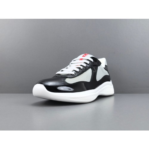 프라다 PRADA America's Cup 페이턴트 가죽 라운드 토 레이스업 로우탑 스니커즈(신의손)